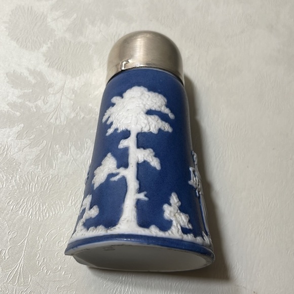 VNTG/Antiquarian German Jasperware Sugar Sifter With Silver Plate Muffineer Top - Picture 8 of 8